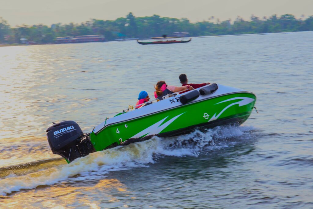 SPEED BOAT